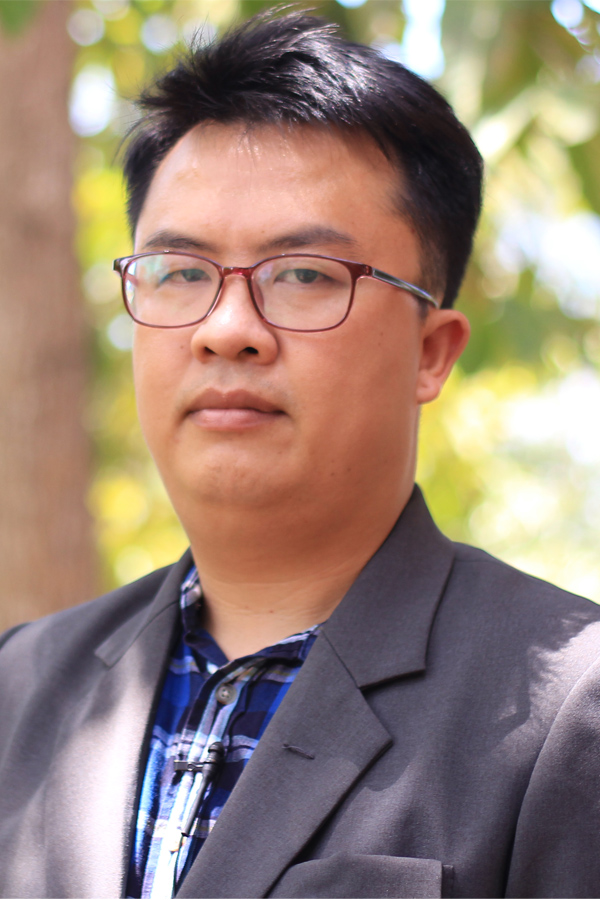 Course Staff Image #1